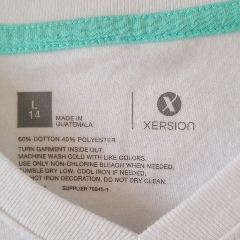 Shirt   - Picture 3 of 3